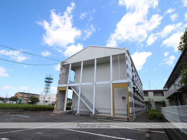 レオパレスひまわりの外観写真