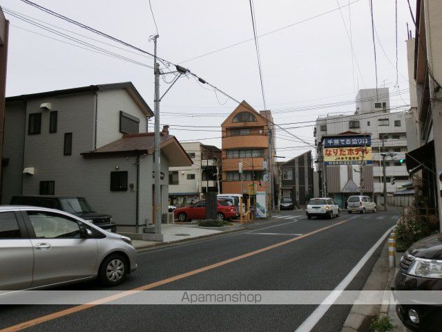 【千葉市中央区本町のアパートの周辺環境2】