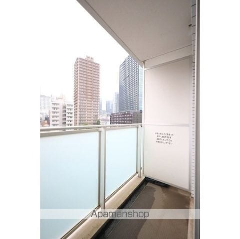 コンフォリア西新宿の内装写真