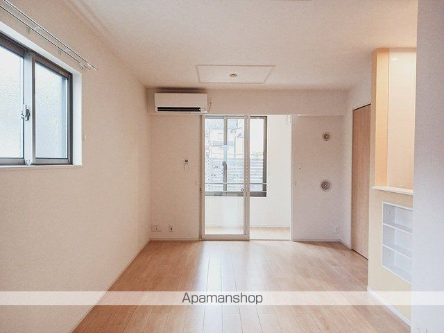 アルペジオの内装写真