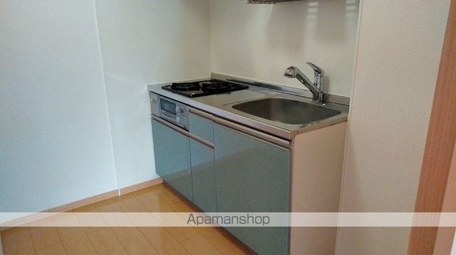 レシェンテ茨木G棟の内装写真