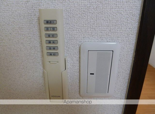 ファミーユKの内装写真