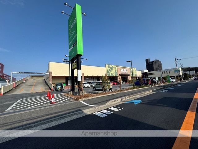 レオハイム長尾IIIの周辺写真