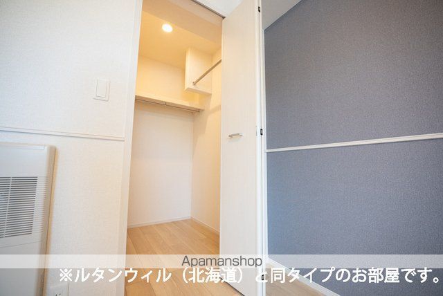 ネクサスの内装写真