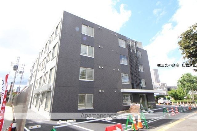 PRIME COURT苗穂駅前の外観写真