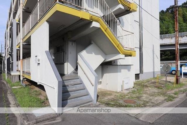 ビレッジハウス下更地2号棟の内装写真