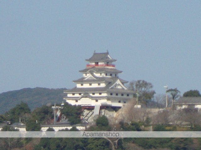 Grandirの周辺写真