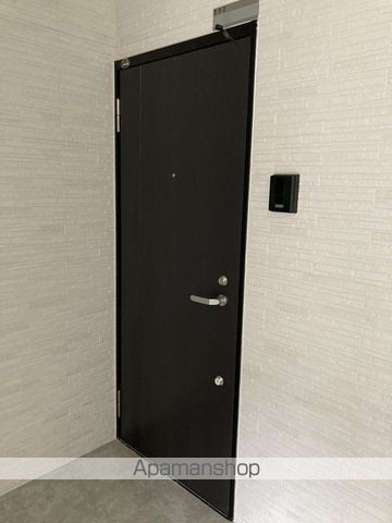ラフィネ東大畑通の玄関写真