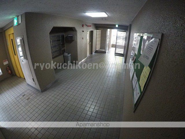 TGCマンション第8の玄関写真