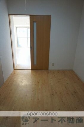 ヴェラヴィータ泉町Ⅲ[2DK/50.5m2]の内装3