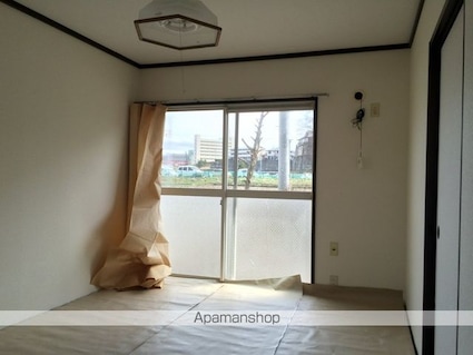 フレグランス六本木[2DK/36.72m2]のリビング・居間