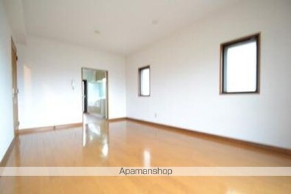 ヴィラ・ウィステリア[2LDK/60.15m2]のリビング・居間