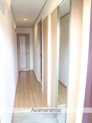 グリーンメゾン白鳥[2LDK/53m2]の玄関