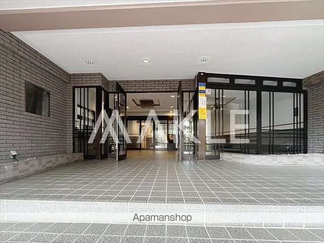 ナイスステージ湘南つつじヶ丘の玄関写真