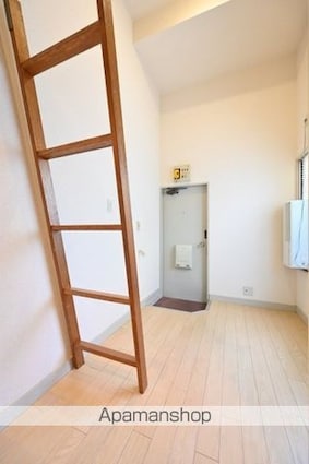 東京都目黒区駒場１丁目[1R/14m2]のリビング・居間2