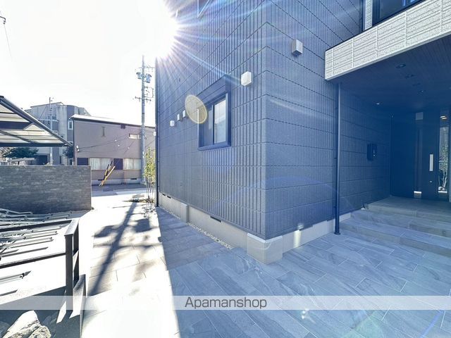 NOBLESSE ROKUBANの玄関写真