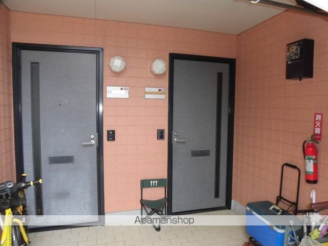 ボヌール羽屋Bの玄関写真