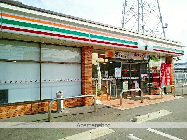 モラールBの周辺写真