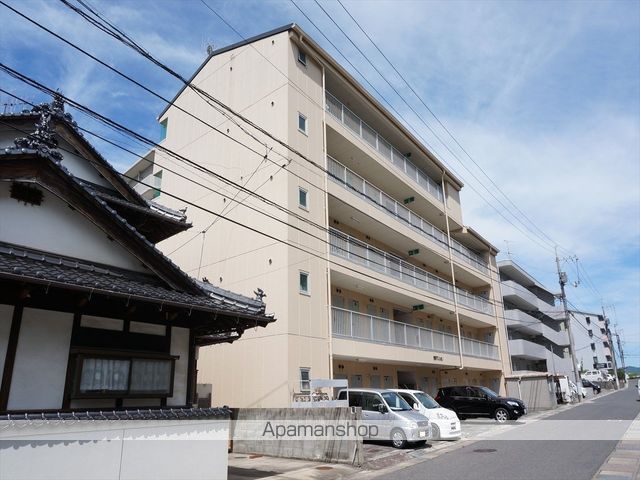 兼安マンションの外観写真