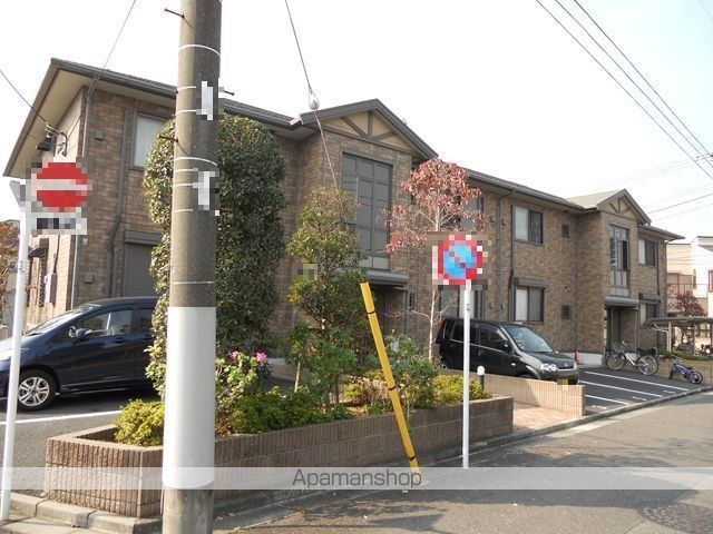 ドルフクレセント 参番館の外観写真