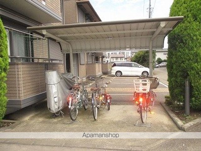 【立川市砂川町のアパートの写真】