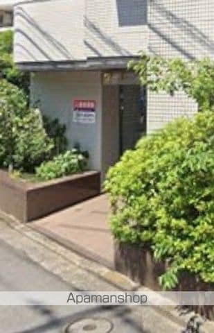 グレイス上大岡の玄関写真