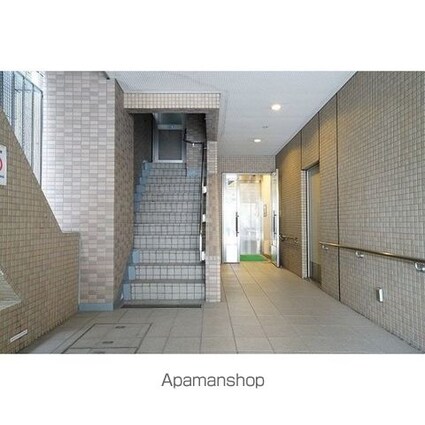 東京都豊島区東池袋２丁目[3LDK/83.92m2]のエントランス