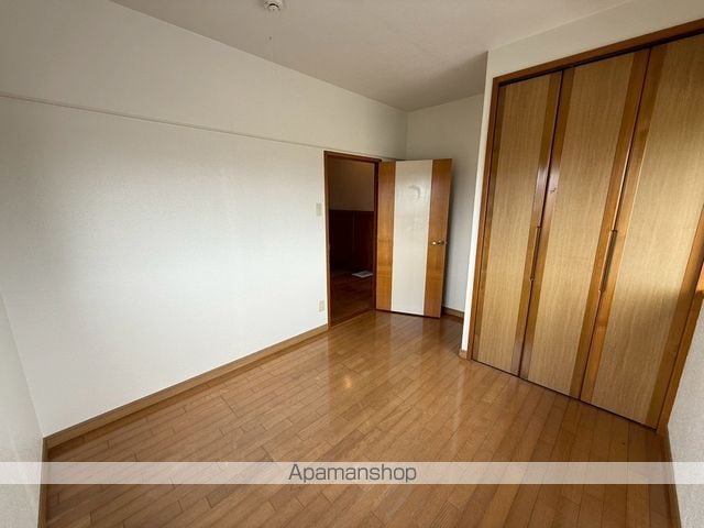 サースマンションの内装写真