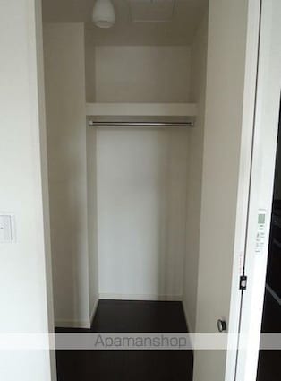 ロイヤルハイム[1K/27.29m2]の収納