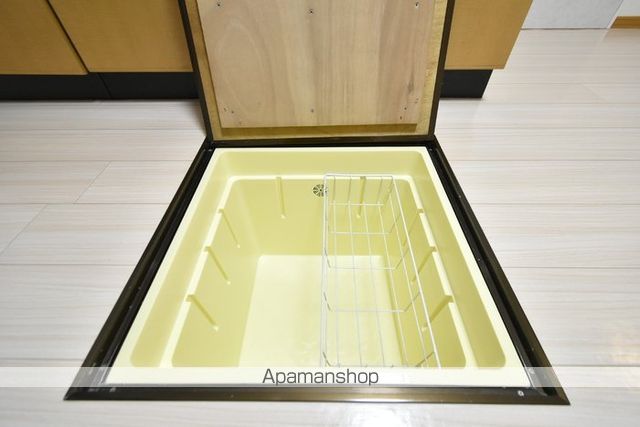 サンモールヴィレッジ Cの内装写真