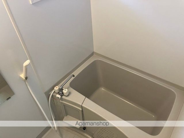 リファルジェント泉 C棟の内装写真