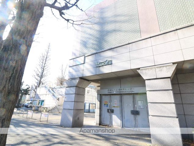 ドルフ高円寺南の周辺写真