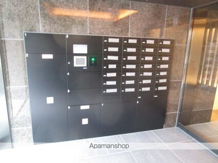 レガリス新高円寺[1LDK/42.89m2]のロビー