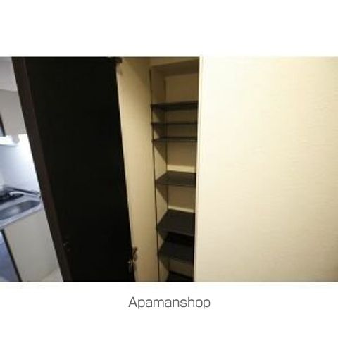 エルザビル名古屋駅前の内装写真