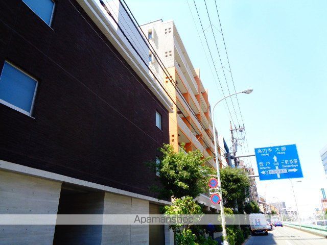 ステージグランデ三軒茶屋アジールコートの外観写真