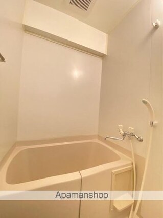 香川県高松市花園町３丁目[1K/26.1m2]のバス