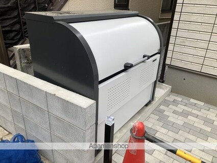 ＬＵＬＵ西尾久[2LDK/65.42m2]の共用部