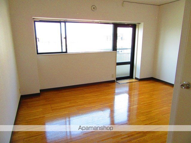 エクメーネ堀の内装写真