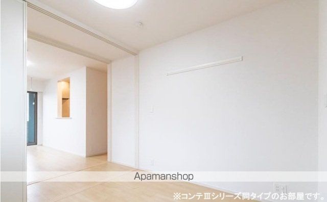 小室町アパートの内装写真