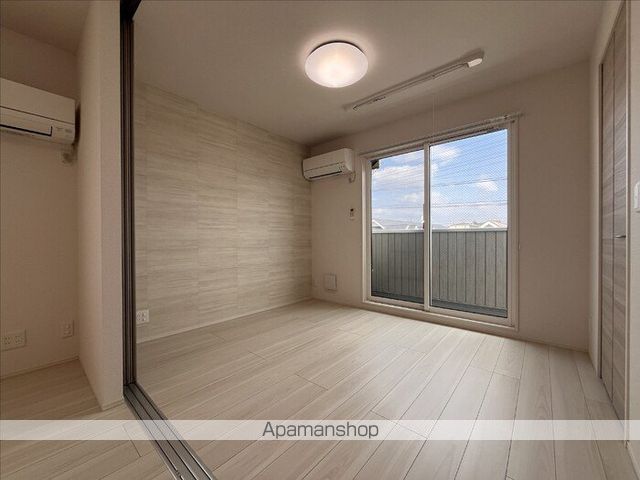 ラルゴ スターダストの内装写真