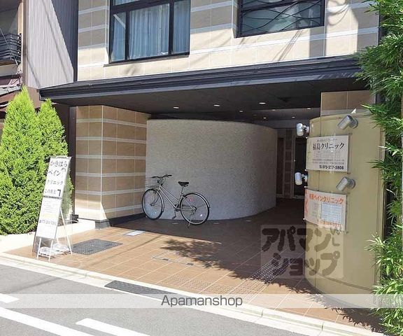 LUXESTAGE御所南の外観写真