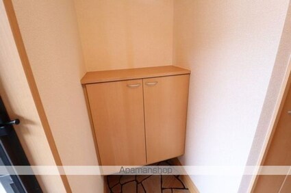 ＰＲⅠＮＣＥＳＳ　Ⅰ・Ⅱ[1K/37.06m2]の玄関