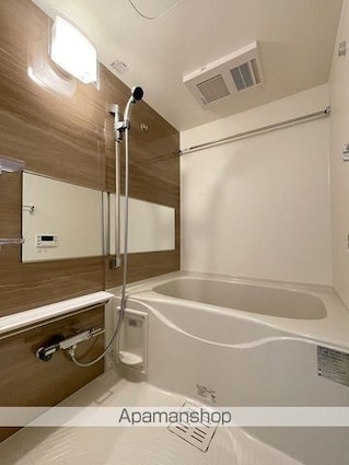 エルファーロ駒沢公園Ⅰ[2LDK/49.01m2]のバス