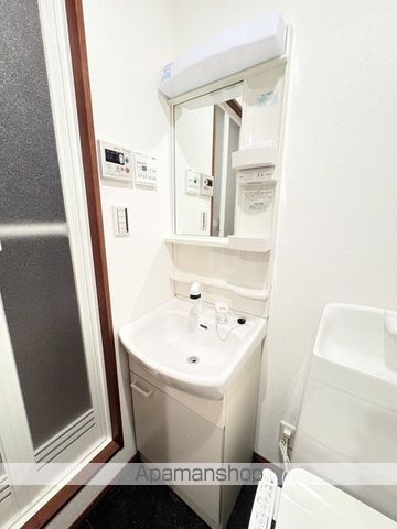 PUERTA東門前の内装写真