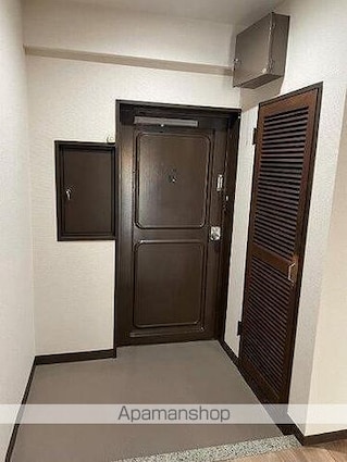 ライオンズマンションちくさ[2LDK/48.96m2]の玄関