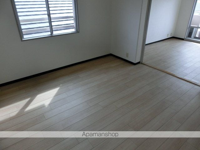 庄内公園朝日マンションの内装写真