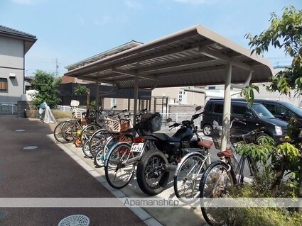 シャン・ド・フルール[2LDK/63.92m2]の共用部3