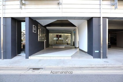 ハンプトン都立大学[1R/26.78m2]のエントランス