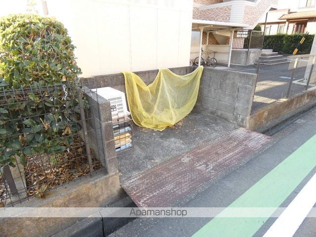 ヴィーブル宮の森 北棟の外観写真