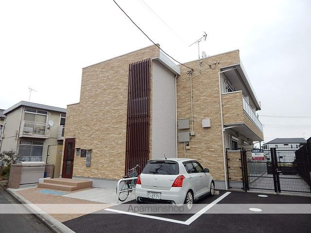 日野市日野本町のアパートの外観1